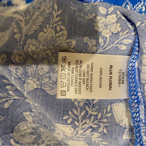 Pinkblush Blue Floral Paisley Button Front 3/4 Sleeve Maternity Top - Picture 13 of 13